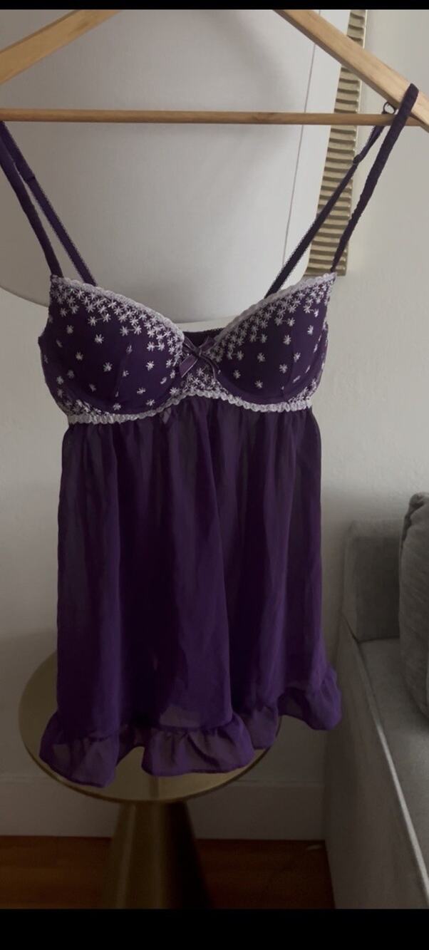 Vtg Y2K Victoria’s Secret Pout Babydoll 34 B 
 Embroidery Fairy Whimsigoth